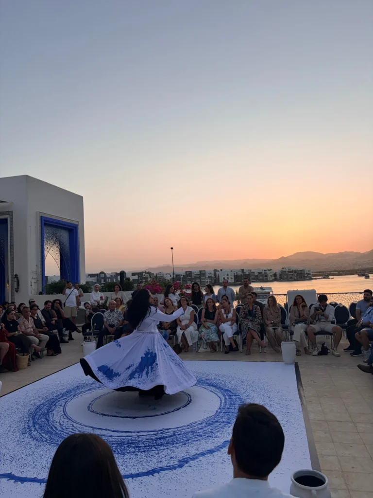 Ayla Oasis, Aqaba, au coucher du soleil.